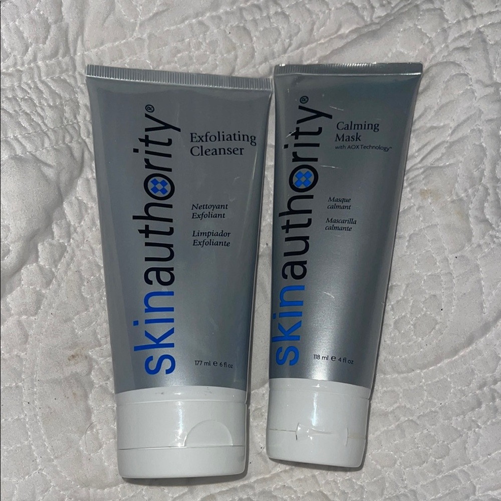 Exfoliating Cleanser and Calming Mask Set - Gray